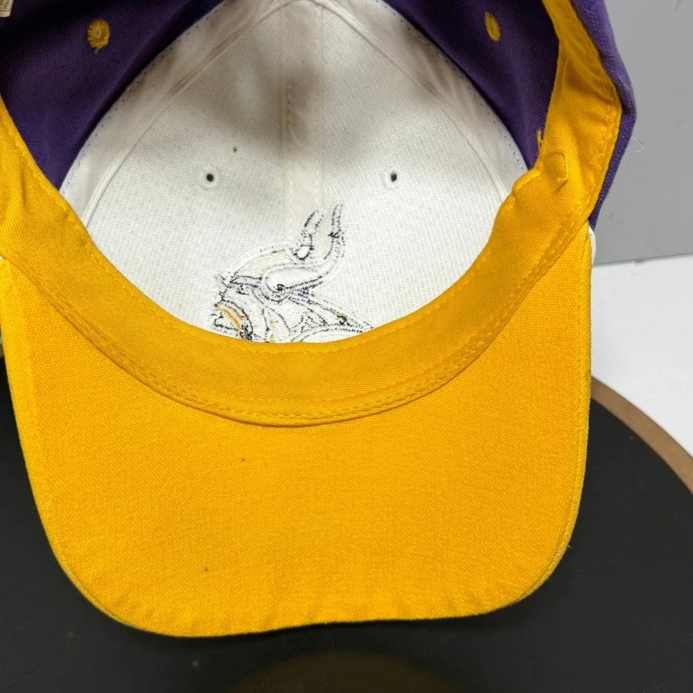 VTG Minnesota Vikings Hat Adjustable Strapback Purple White Gold NFL Retro 90s